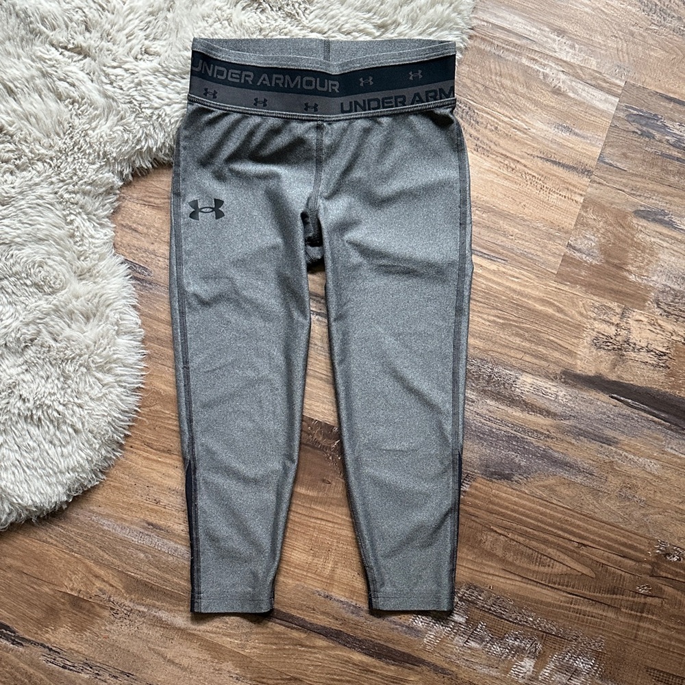 Under Armour Kids Gray Cropped Leggings